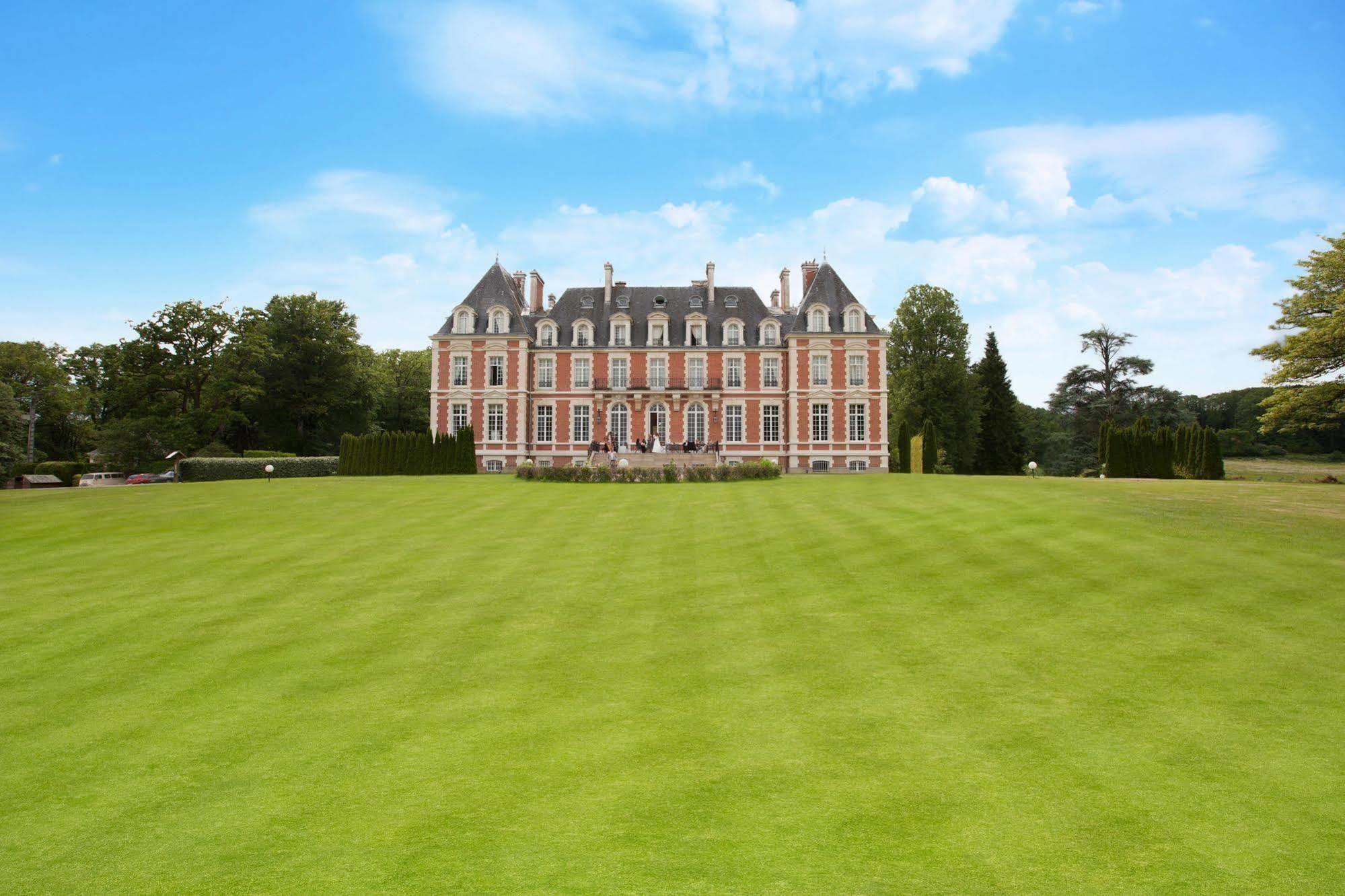 Wyndham Halcyon Resort La Souterraine Noth Exterior photo