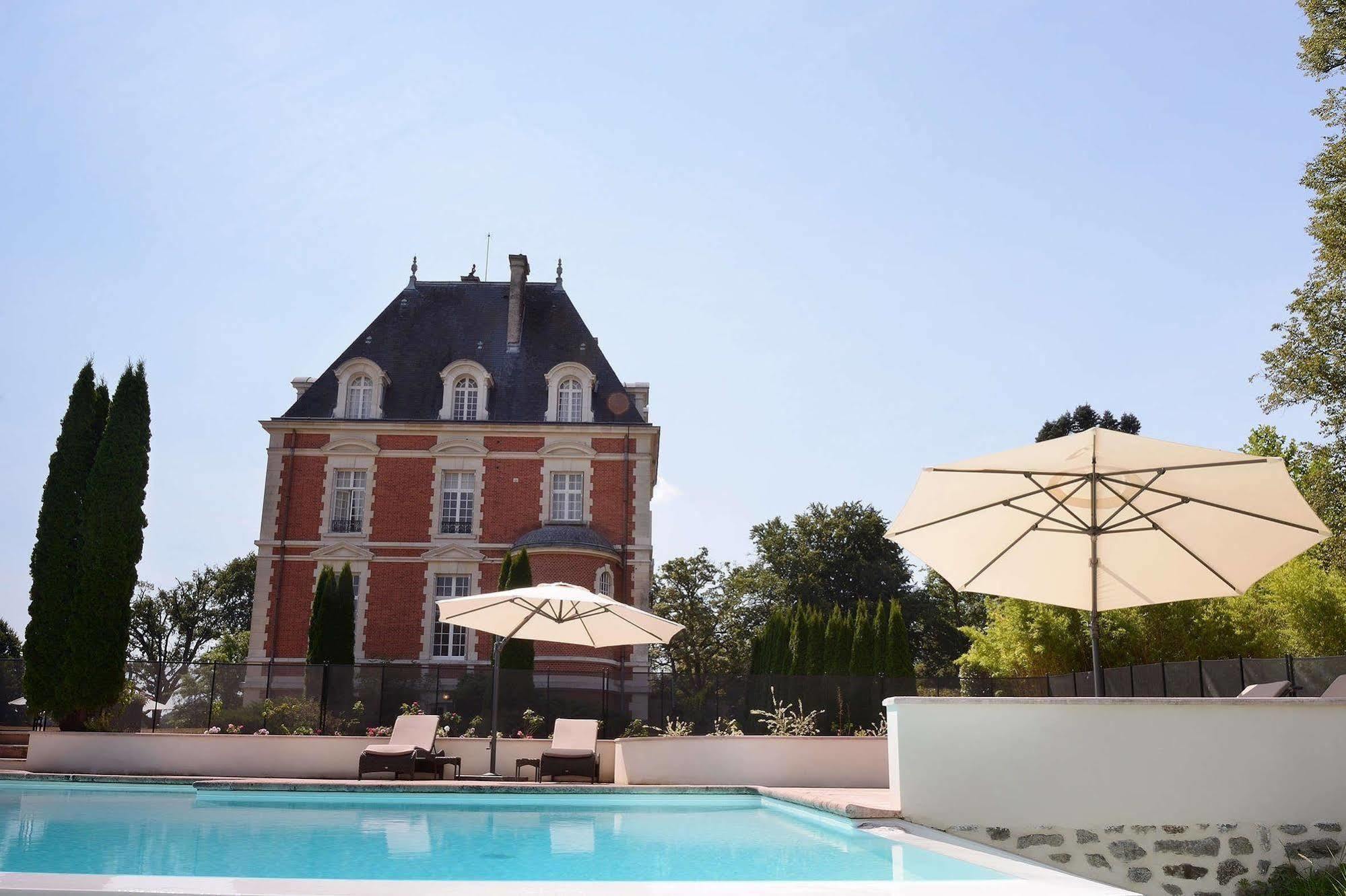 Wyndham Halcyon Resort La Souterraine Noth Exterior photo